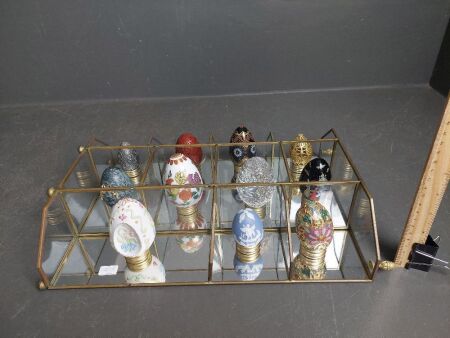 Lot of 11 Franklin Mint Collectable Decorative Eggs with display Stand