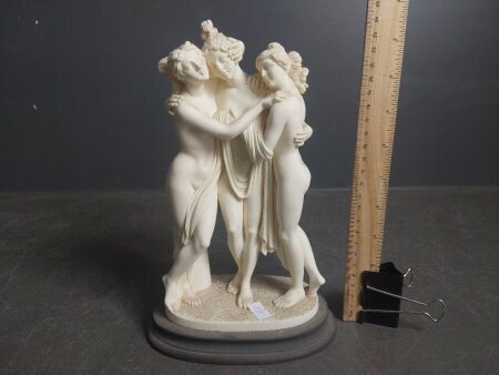 A. Giammilly 1994 Italy Alabaster Statue