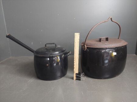 2 Vintage Judgeware Enamelled Pots - Large boiler with tin lid and brass plaque