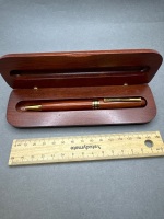 Australia Embossed Timber Pen Box w. Timber Pen