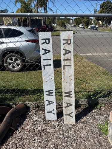 2x Aluminium Railway Signs