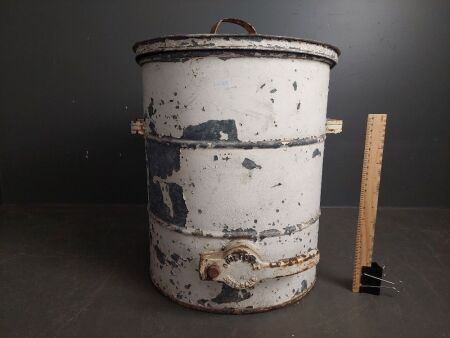 Vintage Guilfoyle (Brisbane) Painted Galvanised Can - possibly honey extraction can