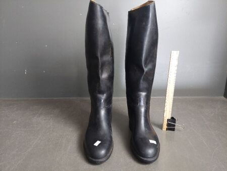 Pair of Lined Rubber Argyle (France) Riding Boots