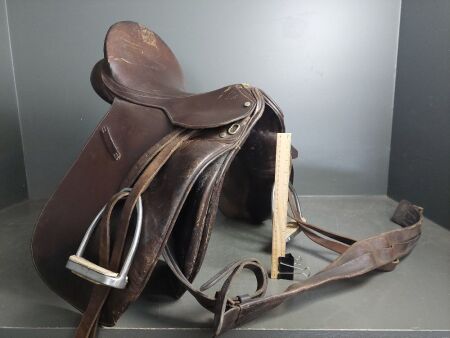 All Purpose Leather Saddle