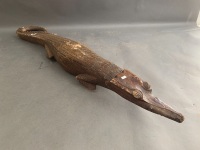 Large Vintage Carved PNG Croc with Looped Tail - 3