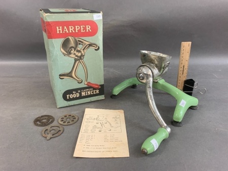 Vintage Harper Green Enamel Clampless Food Mincer Complete with Original Box & Instructions