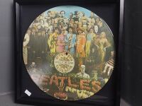 Framed Beatles Sargent Peppers Lonely Hearts Club Band Picture Disc & Original Cover - 2