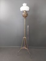 Antique Floor Standing Extendable Kerosene Lamp