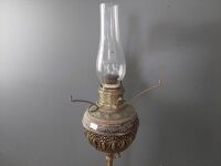 Antique Floor Standing Extendable Kerosene Lamp - 4