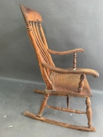 19th Century Elm & Beech Stickback Windsor Rocking Chair from Ireland - 4