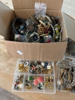 Large Lot of Costume Jewellery - 3