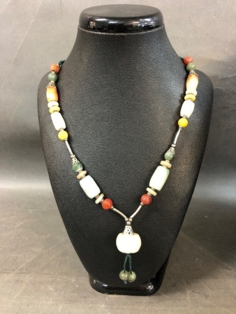 Chinese Agate, Carnelian & Jade Necklace