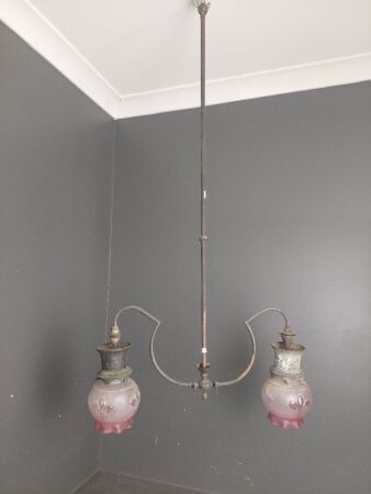 Twin Gas Hanging Lamp with Embossed Pink and Clear Lamp Shades