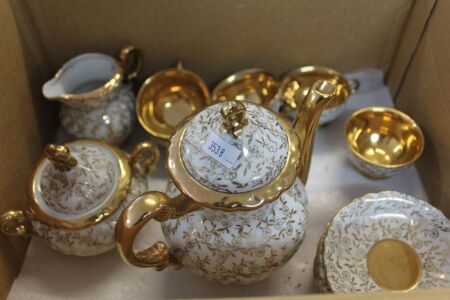 15 Piece Japanese Fine China White & Gold Tea Set