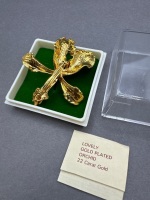 Superb 22ct Gold Plated Orchid Brooch / pendant marked 22gp to back - 2