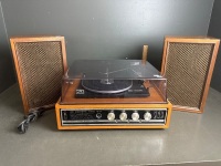 Garrard 6.200 C -His Masters Voice- Turntable with Pair of Sony Speakers