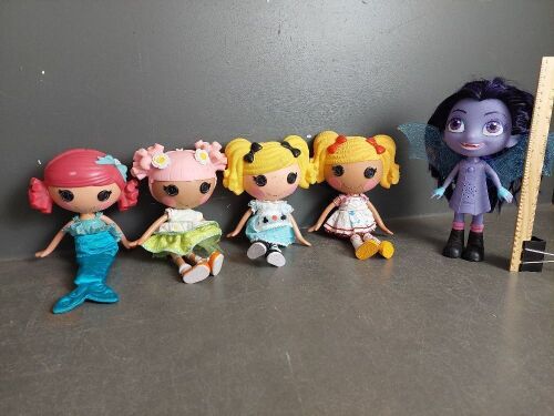 4 Full Size LaLaLoopsy Collectable Dolls All Marked Plus one Other Doll