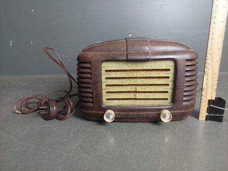 Vintage Bakelite Astor Mickey Radio