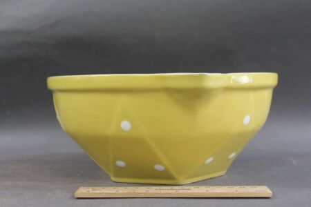 Vintage Diana Yellow Polka Dot Mixing/Pouring Bowl