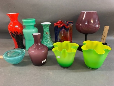 Collection of 9 Pieces of Mid Century & Contemporary Art Glass