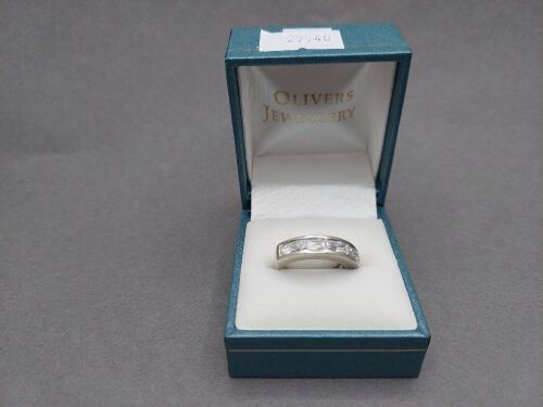 Superb Stirling Silver Ring with 4 Large Oblong Stones - Stamped 925 - Size L