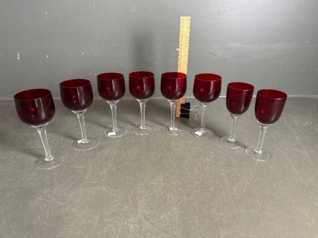 6 Red Glass Wine Glasses w. 2 Small Red Glass Sherry Glass