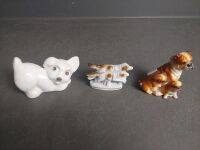 Sylvac Crouching Puppy plus Ceramic Puppy Friends - 2