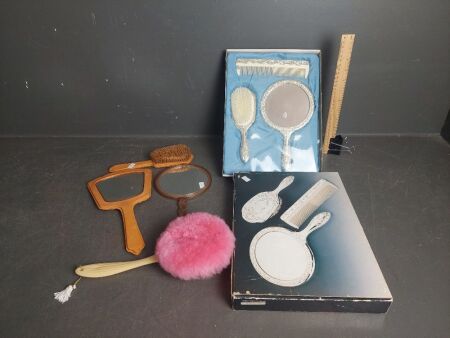 Vintage Vanity Kit