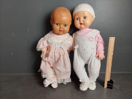 2 OK Kader Dolls Made in Hong Kong with moving Eyes & Tongue B 3520