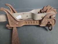 Pair of REIDS TITAN Wire Strainer/Mender - dated Dec. 1887 - 2