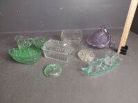 Mixed Lot of Depression Glass inc Butter Dishes, Vase & Suger/Creamer