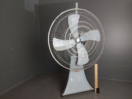 Vintage Fan with with Self Contained Caloric Motor