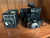 Six 20 Brownie C Kodak Camera, Colourpack 82 Polaroid Land Camera