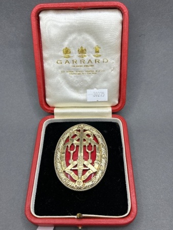 Vintage Knight Bachelor Badge - Hallmarked Garrard The Crown Jewellers