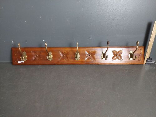 Carve Flower Coat Rack with Brass Handles