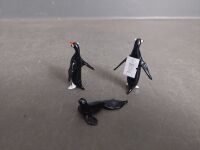 2 Miniature Glass Penguins & Cute Black Glass Seal - 3