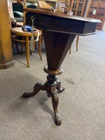 Victorian Walnut Sewing Table with Carved Legs - 5