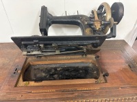 Antique Werthhein Treadle Sewing Machine - 5