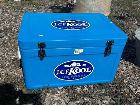 104lt Ice Kool Ice Box