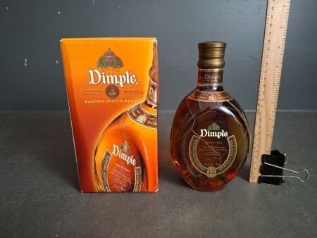 Dimple Blended Scotch Whisky - Aged 12 Years