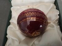 Sir Donald Bradman AC Centenary Ceramic Cricket Ball Boxed - 3