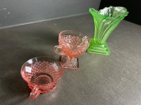 3 Piece Uranium Glasses - Includes 2x Pink Glasses in Princess Cut and 1x Green Glass - 4