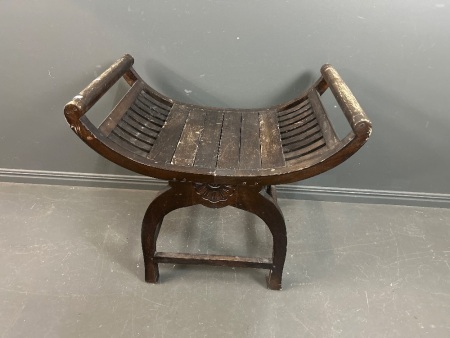 Curved Timber Throne Seat