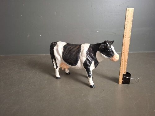 Heavy Cast Fresian Cow