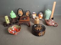 Mixed Lot of Oriental Collectables