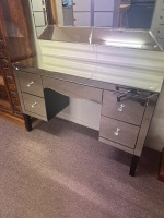 Modern Mirror Vanity Unit with Crystal Handles - 4