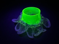 Uranium & Pink Flower Glass Lamp Shade - 2