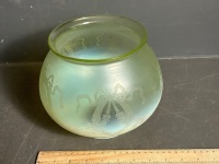 Antique Etched Uranium Glass Lamp Shade - 3