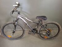 HARO FL One Pivit Push Bike - 4