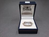 Superb Sterling Silver (925) 5 Large Baguette Stoned Ring - Size P